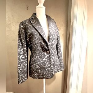 Women’s Cabie blazer size 4, never worn, textured soft fabric navy blue